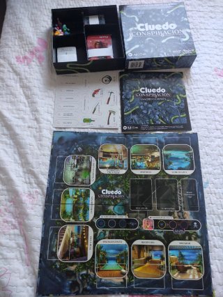 Juego de mesa Cluedo Conspiración