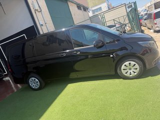 Mercedes-Benz Vito 2022