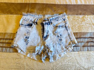 Shorts vaqueros desgastados XS