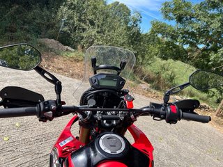 Honda CRF 250 Rally (2019), 10.200 km. Muy cuidada