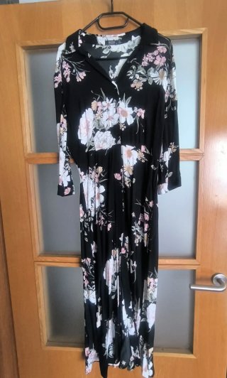 Vestido camisero Bershka negro flores