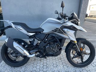 dasMoto vende BMW G310GS con 6500 km (2022)