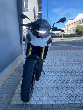 dasMoto vende BMW G310GS con 6500 km (2022)