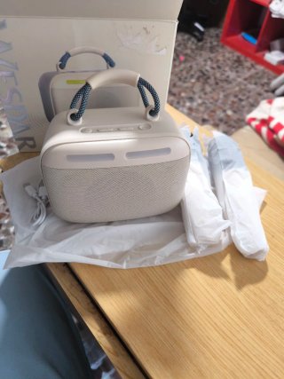Altavoz Karaoke Wesdar con Micrófonos