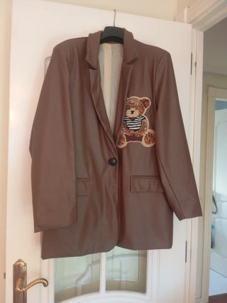 Ocasión Chaqueta de Polipiel Marrón con Oso