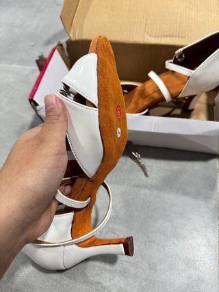 Zapatos de baile blancos