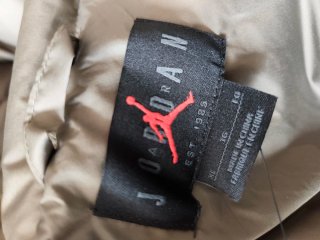 Chaqueta Nike Air Jordan sin estrenar