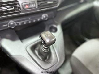 PEUGEOT RIFTER CON DOS AÑOS DE GARANTIA