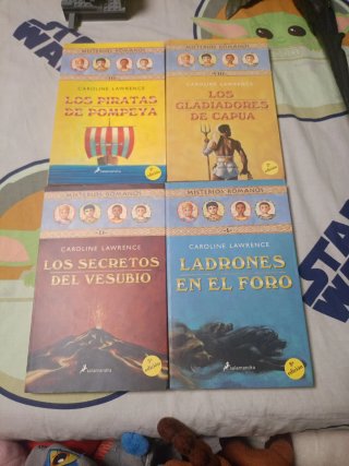 Lote 4 Libros misterios romanos