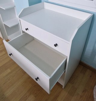 Cómoda HAUGA IKEA 3 Cajones