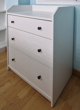 Cómoda HAUGA IKEA 3 Cajones
