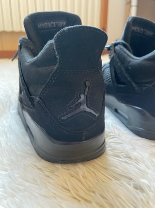 Air Jordan 4 Retro Black Cat