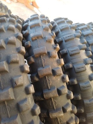 Neumáticos Cross y Enduro