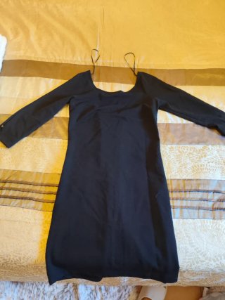 Vestido negro manga larga