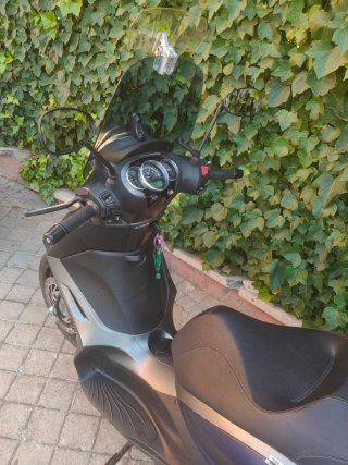 Piaggio Beverly 350 S