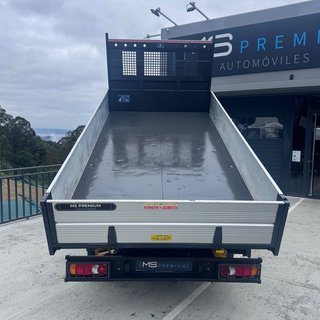 Nissan NT400 Cabstar Scatolini | NACIONAL | 2019 | 52.000KM | BASCULANTE |DOBLE RUEDA