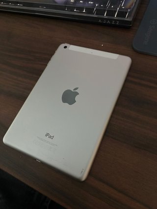 iPad mini 3 Plata