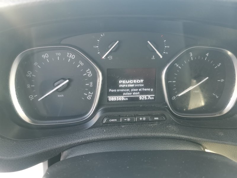 Peugeot Traveller Active BlueHDi S&S EAT8 Standard 2021, foto 13
