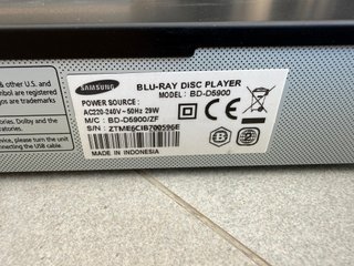Reproductor Blu-ray Samsung BD-D5900 3D Smart