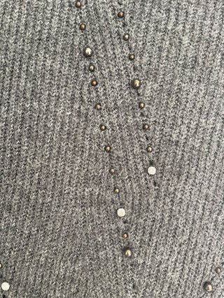 Jersey Oversize de punto en tono gris con detalles