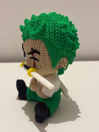 Figura Zoro One Piece estilo tejido 12cm