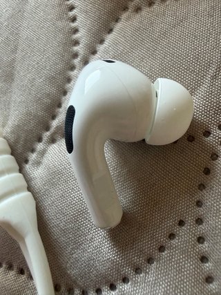 Airpods Pro 2ª Gen USB-C Bianchi