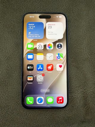iPhone 16 Plus Azul
