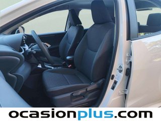 Toyota Yaris 120H Business Plus 85 kW (116 CV)