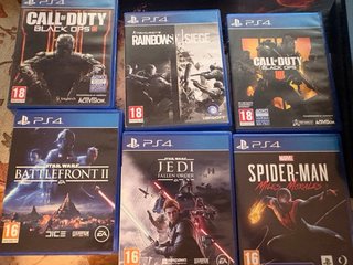 Consola PS4 Slim 500GB Negra + Juegos