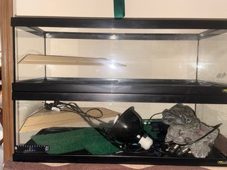 Tortugueras de cristal y plástico