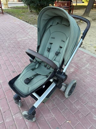 Carrito Joolz Hub Verde con capazo