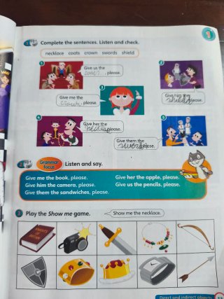 Super Minds Level 4 Student's Book with DVD-ROM