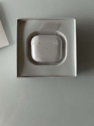 Apple AirPods (3ª generazione)
