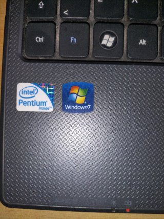 Portátil Acer Aspire 5733