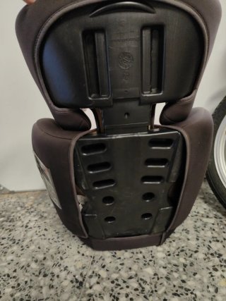 Silla y  Alzador de coche Vivitta