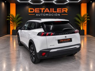 PEUGEOT 2008 2023