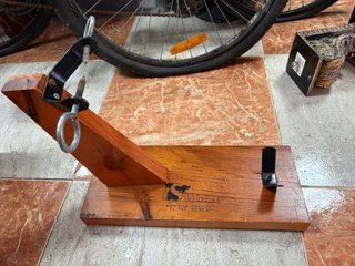 Soporte Jamonero FLCX Madera y Metal
