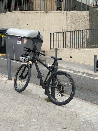 Bicicleta de Montaña Negra