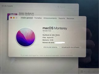 MacBook Apple Plata y Negro