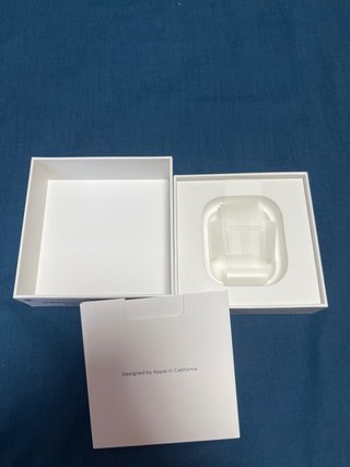 Caja AirPods Apple