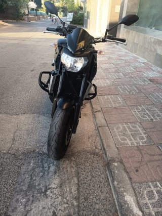 Yamaha MT09 2016 Negra y Amarilla