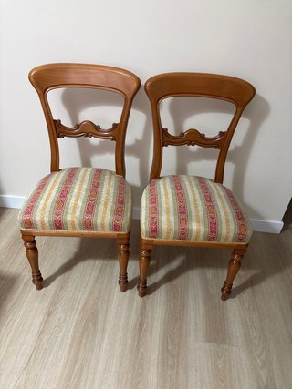 Set de 4 Sillas de Comedor Antiguas
