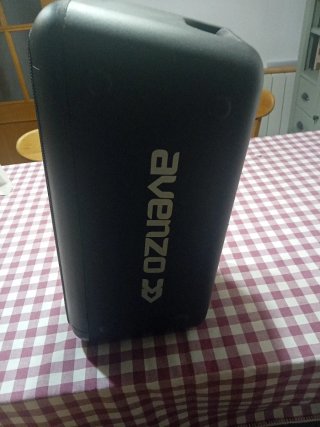 Altavoz Avenzo Negro