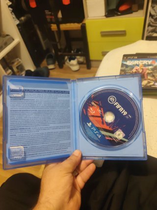 FIFA 19 PS4