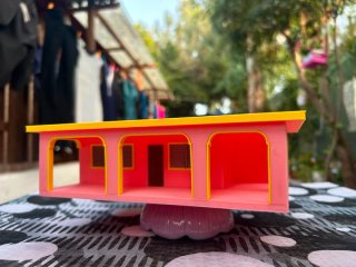 Casita Bad Bunny 3D - Debí Tirar Más Fotos + sedie