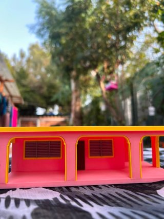 Casita Bad Bunny 3D - Debí Tirar Más Fotos + sedie