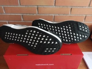 Deportivas de seguridad Reebok Talla 43