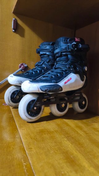 Patines Powerslide Tau 90