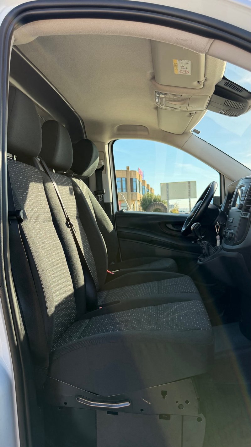 Mercedes-Benz Vito 2022, foto 26