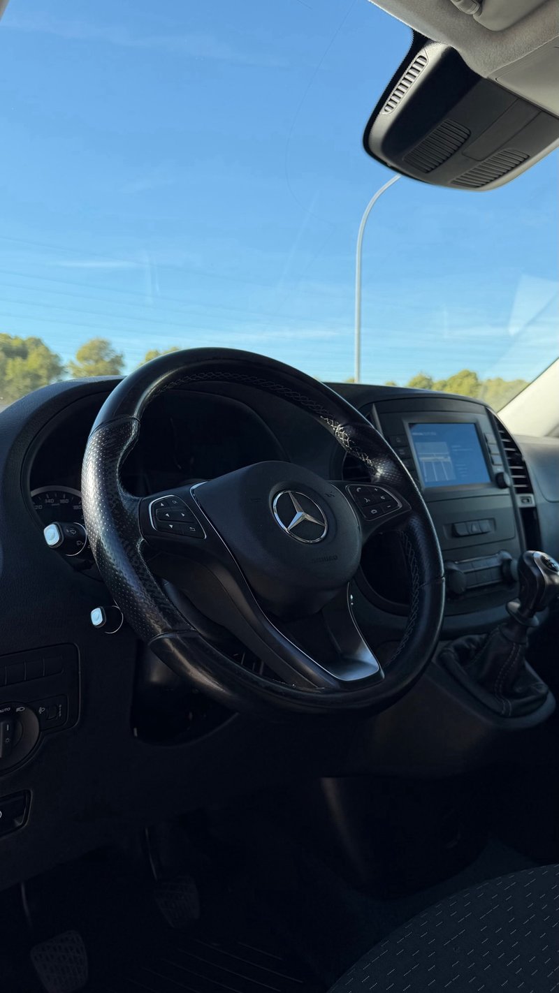 Mercedes-Benz Vito 2022, foto 16
